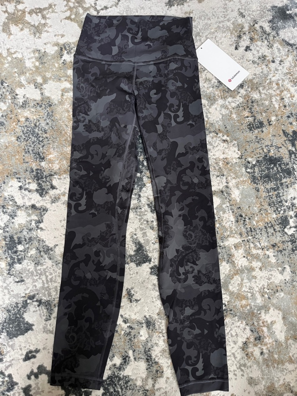 lululemon Align HR Pant 25" - Dark Charcoal Floral